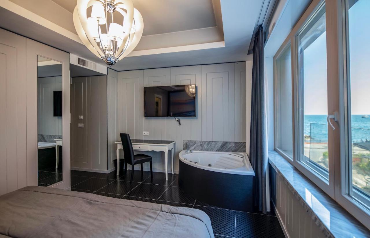 Partenope Relais 4* Napoli